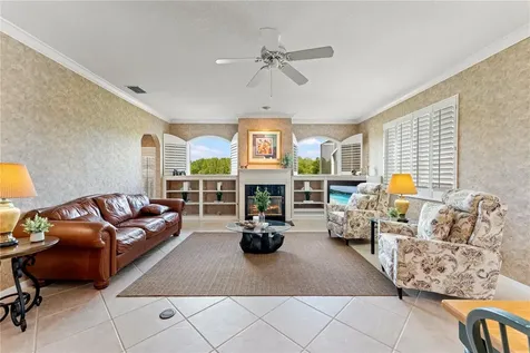 9442 Hunters Pond Drive Tampa FL 33647