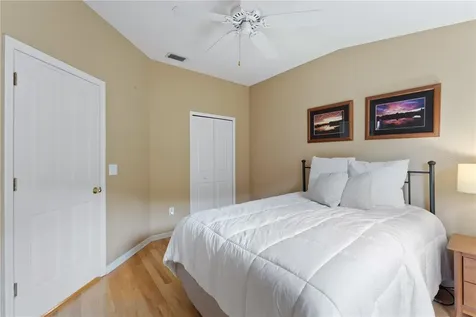 9442 Hunters Pond Drive Tampa FL 33647
