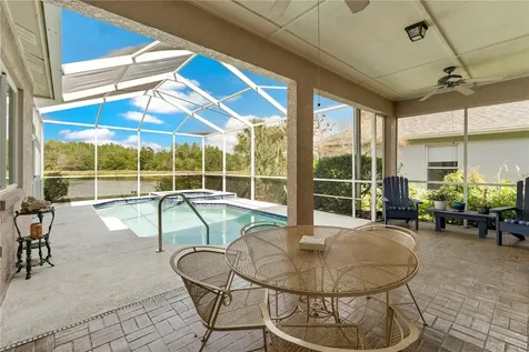 9442 Hunters Pond Drive Tampa FL 33647