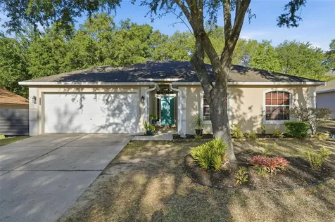 625 Willow Run Street Minneola FL 34715