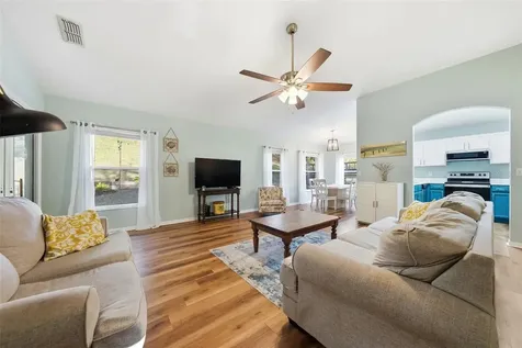625 Willow Run Street Minneola FL 34715