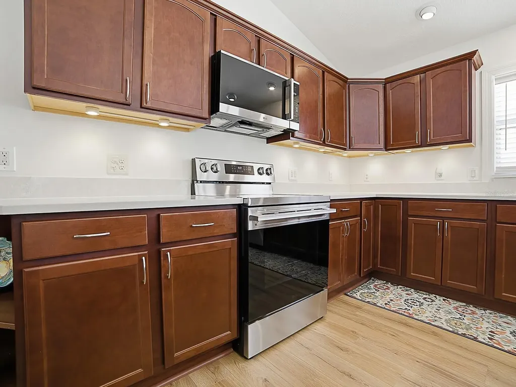 2064 Edenton Terrace The Villages FL 32162