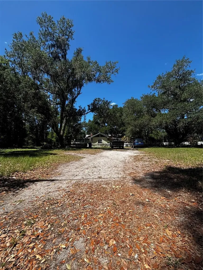 7027 Charles Humphrey Road Plant City FL 33565