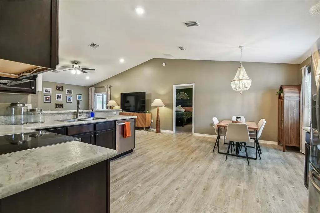 105 Blue Alice Spring Court Ruskin FL 33570