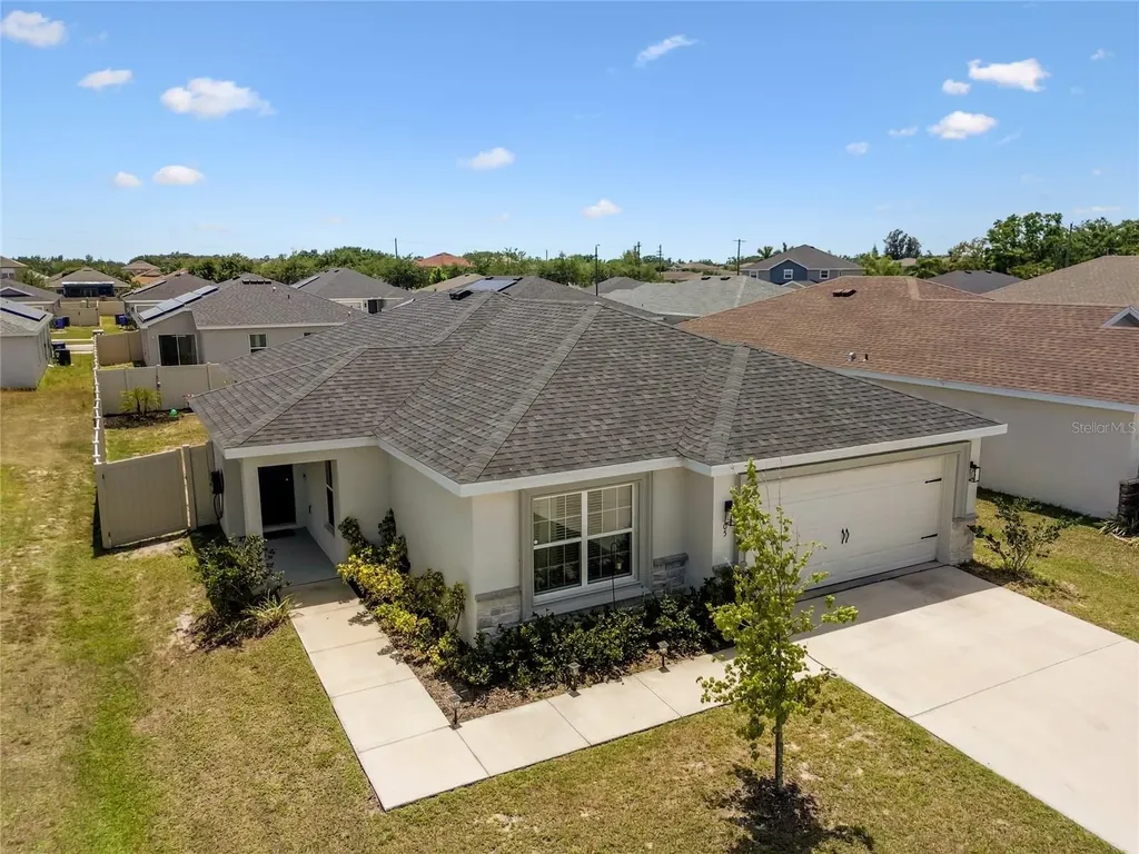 105 Blue Alice Spring Court Ruskin FL 33570
