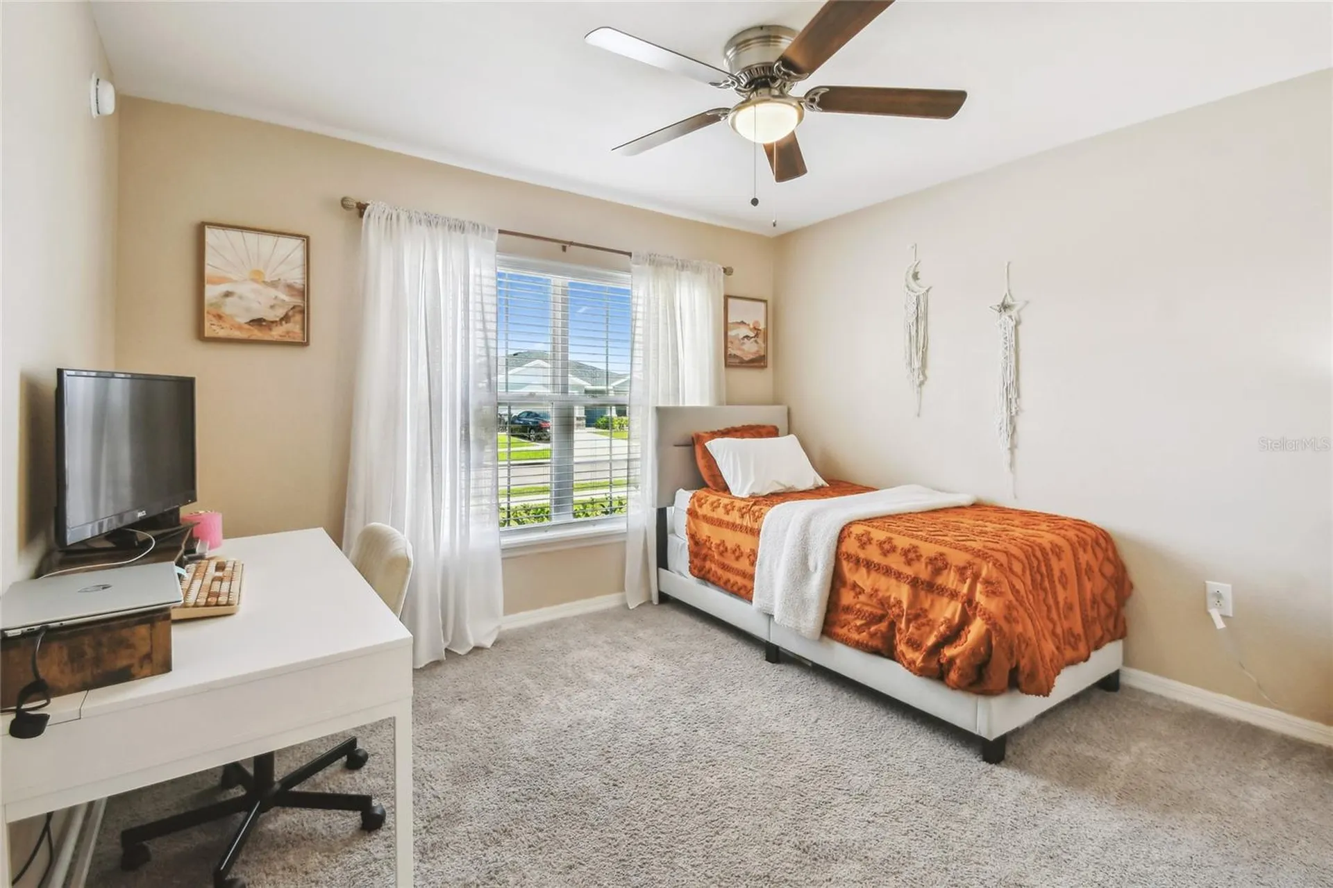 105 Blue Alice Spring Court Ruskin FL 33570