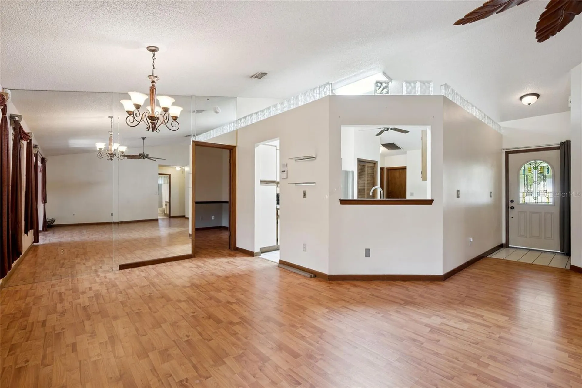 5513 Caurus Court Orlando FL 32808