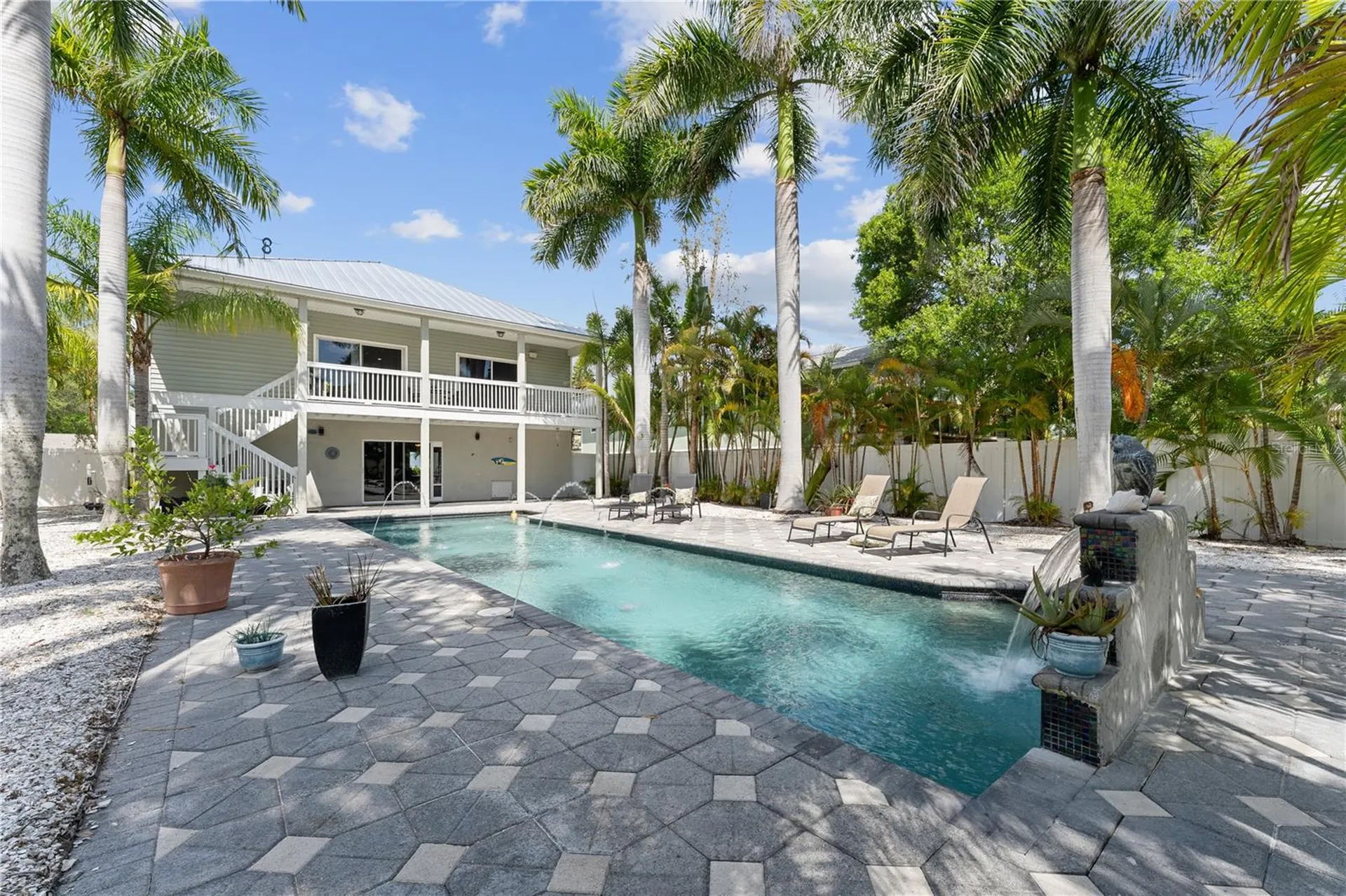 2704 57th Street S Gulfport FL 33707