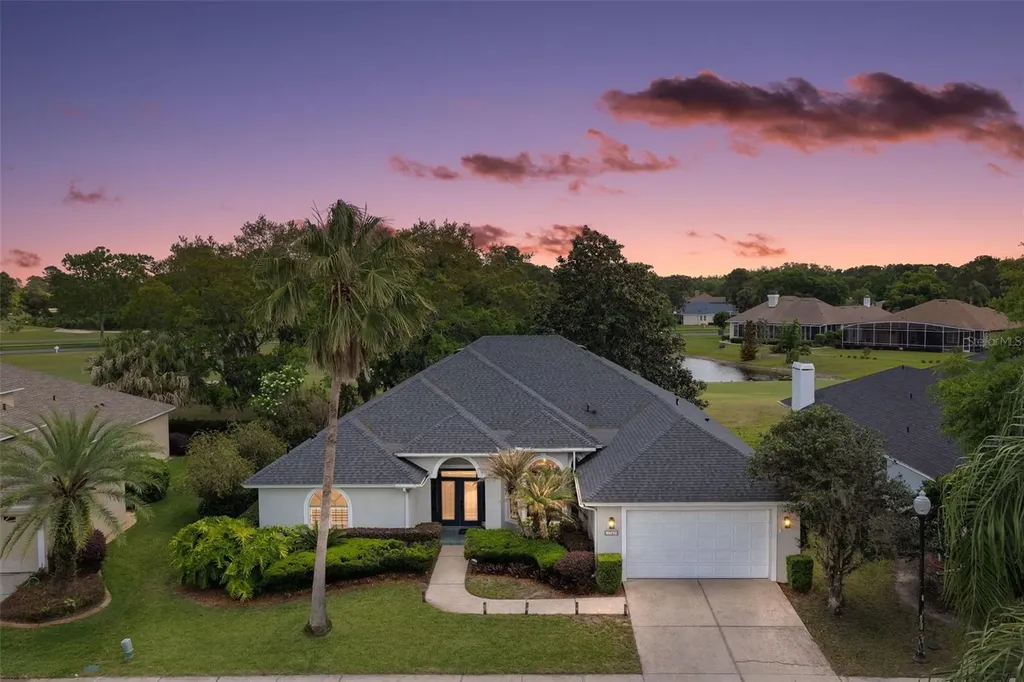 1760 Edgewater Drive Mount Dora FL 32757