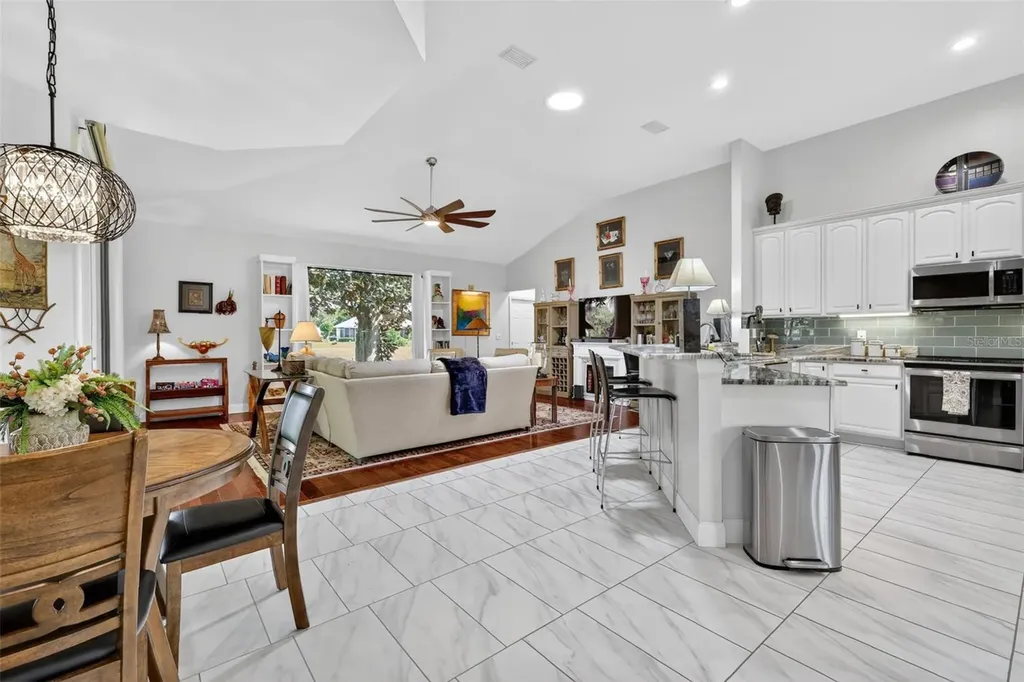 1760 Edgewater Drive Mount Dora FL 32757