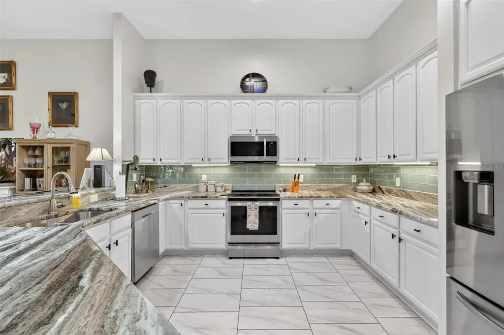 1760 Edgewater Drive Mount Dora FL 32757