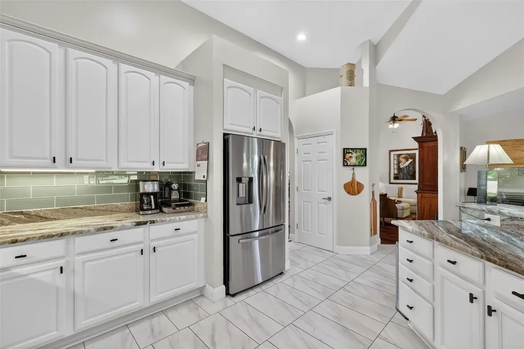 1760 Edgewater Drive Mount Dora FL 32757
