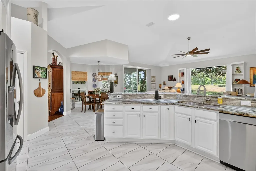 1760 Edgewater Drive Mount Dora FL 32757