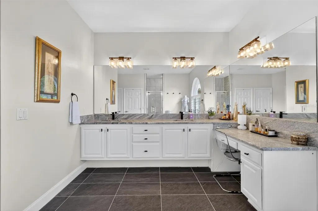 1760 Edgewater Drive Mount Dora FL 32757