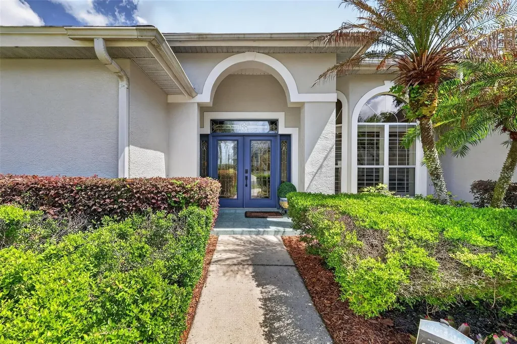 1760 Edgewater Drive Mount Dora FL 32757