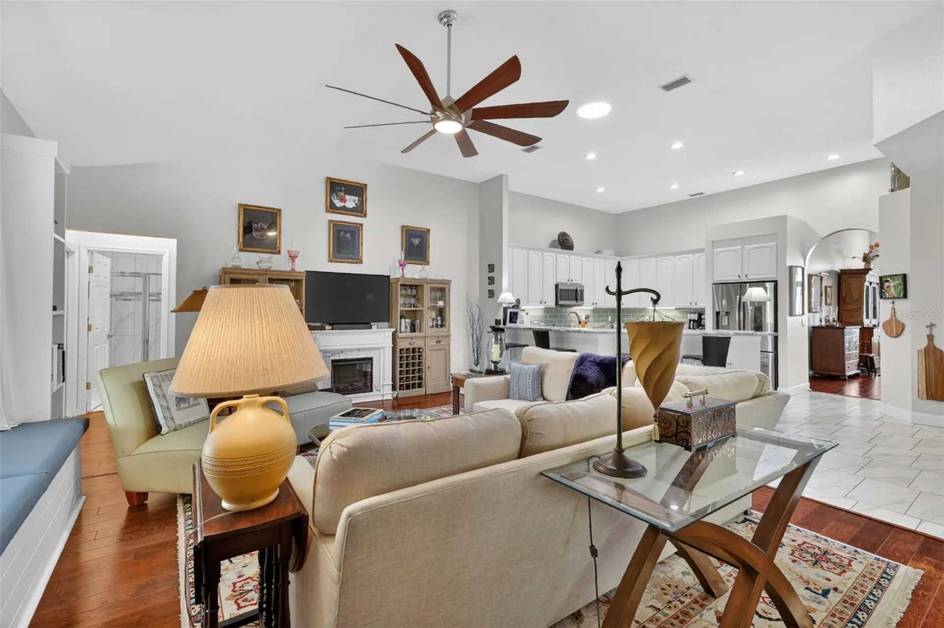 1760 Edgewater Drive Mount Dora FL 32757