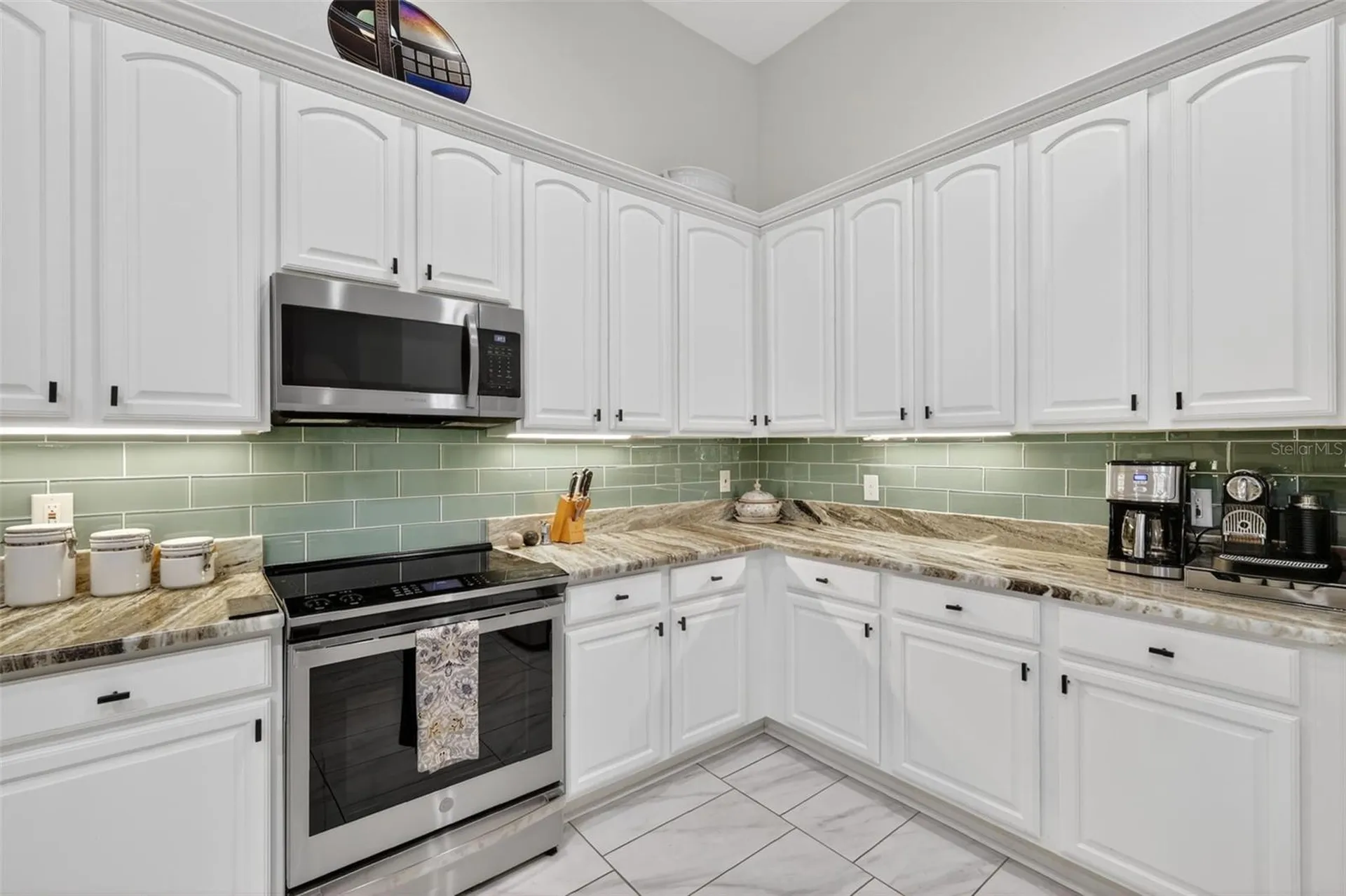 1760 Edgewater Drive Mount Dora FL 32757