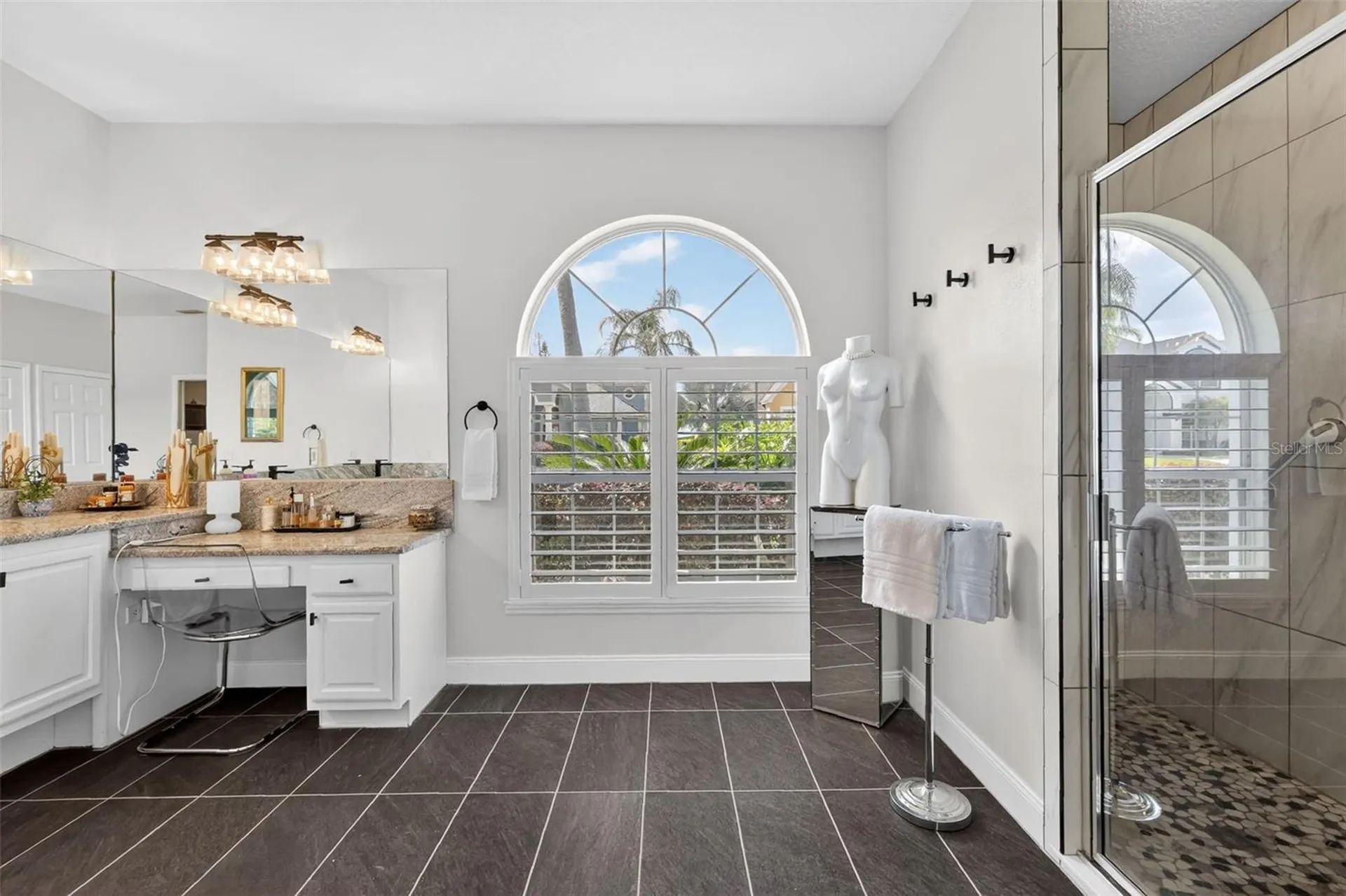 1760 Edgewater Drive Mount Dora FL 32757