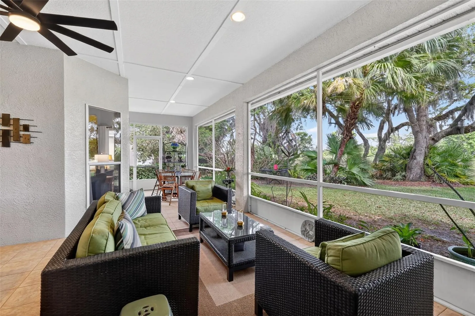 1760 Edgewater Drive Mount Dora FL 32757