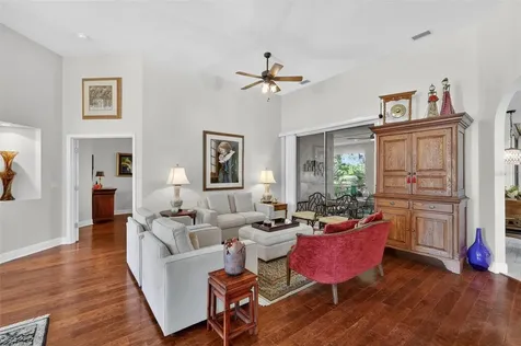 1760 Edgewater Drive Mount Dora FL 32757