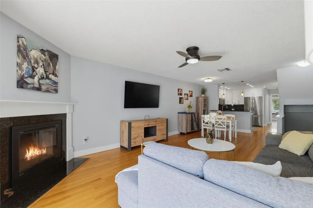 381 Madeira Circle Tierra Verde FL 33715