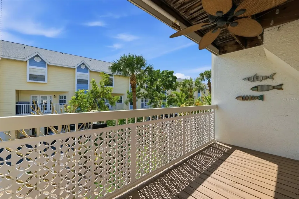 381 Madeira Circle Tierra Verde FL 33715