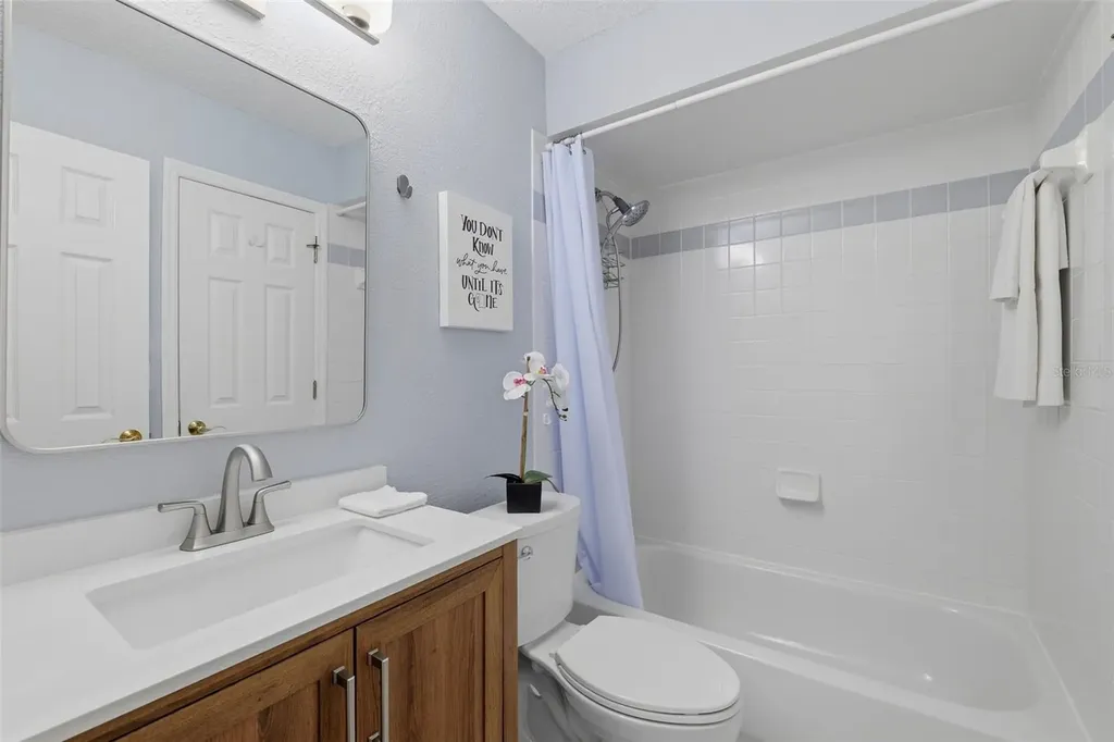 381 Madeira Circle Tierra Verde FL 33715