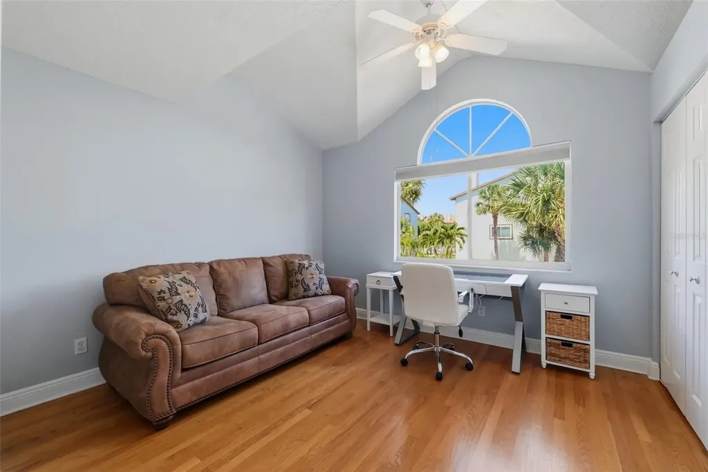 381 Madeira Circle Tierra Verde FL 33715