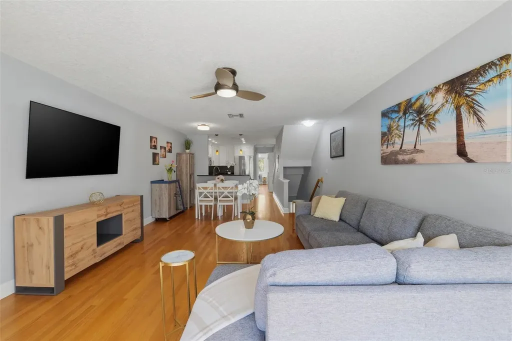 381 Madeira Circle Tierra Verde FL 33715