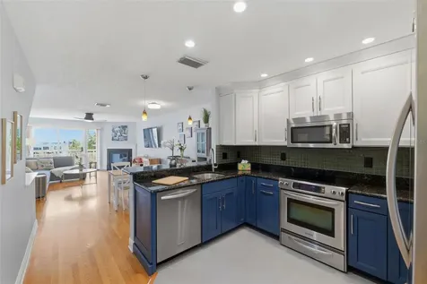 381 Madeira Circle Tierra Verde FL 33715