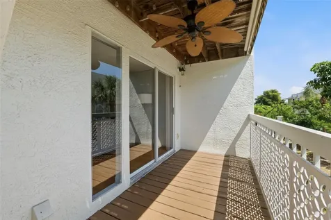 381 Madeira Circle Tierra Verde FL 33715
