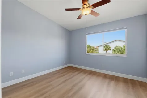381 Madeira Circle Tierra Verde FL 33715