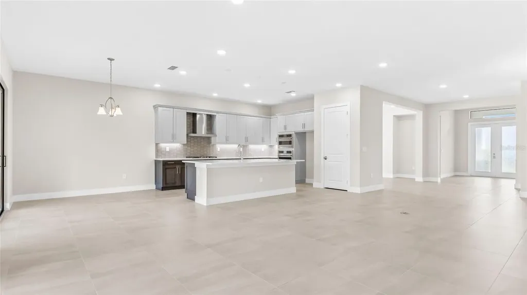 18225 Cresswind Terrace Lakewood Ranch FL 34211