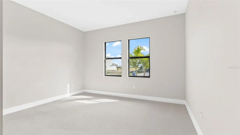 18225 Cresswind Terrace Lakewood Ranch FL 34211