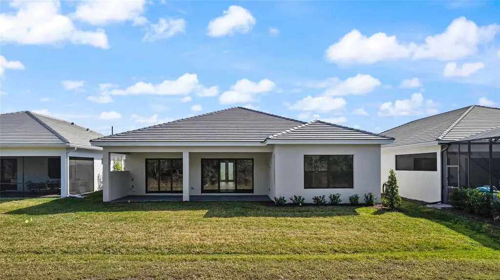 18225 Cresswind Terrace Lakewood Ranch FL 34211