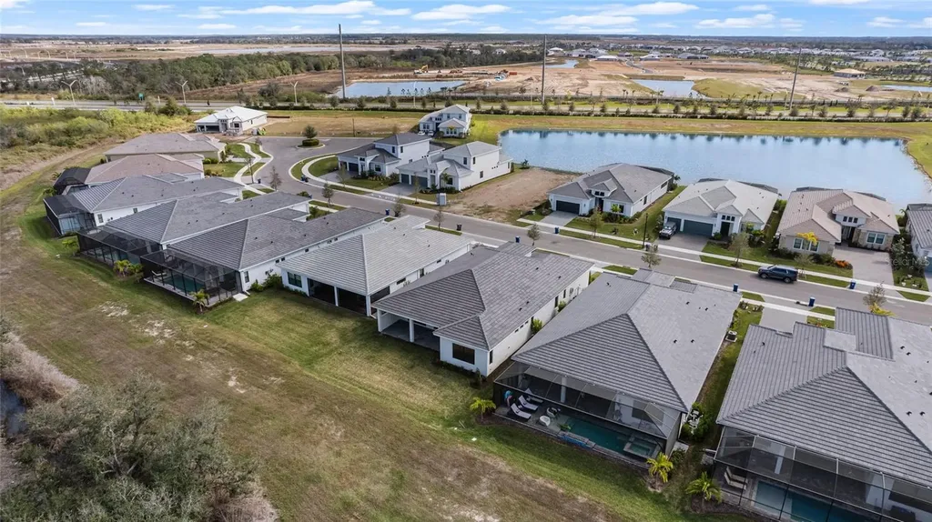 18225 Cresswind Terrace Lakewood Ranch FL 34211