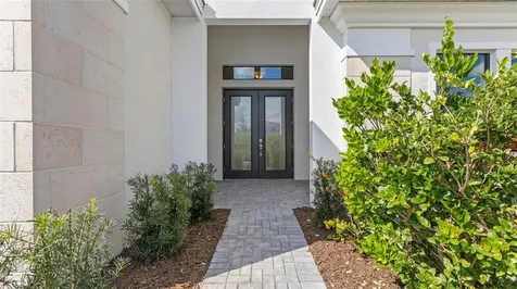 18225 Cresswind Terrace Lakewood Ranch FL 34211