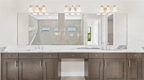 18225 Cresswind Terrace Lakewood Ranch FL 34211
