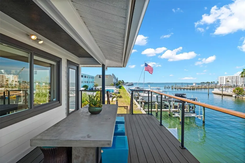 439 Causeway Boulevard Dunedin FL 34698