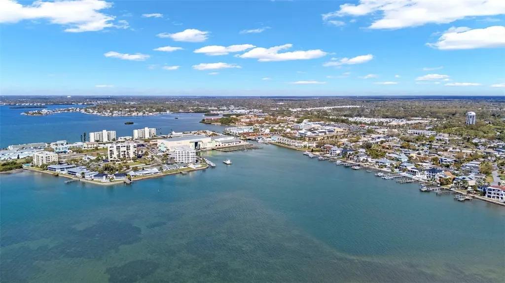439 Causeway Boulevard Dunedin FL 34698