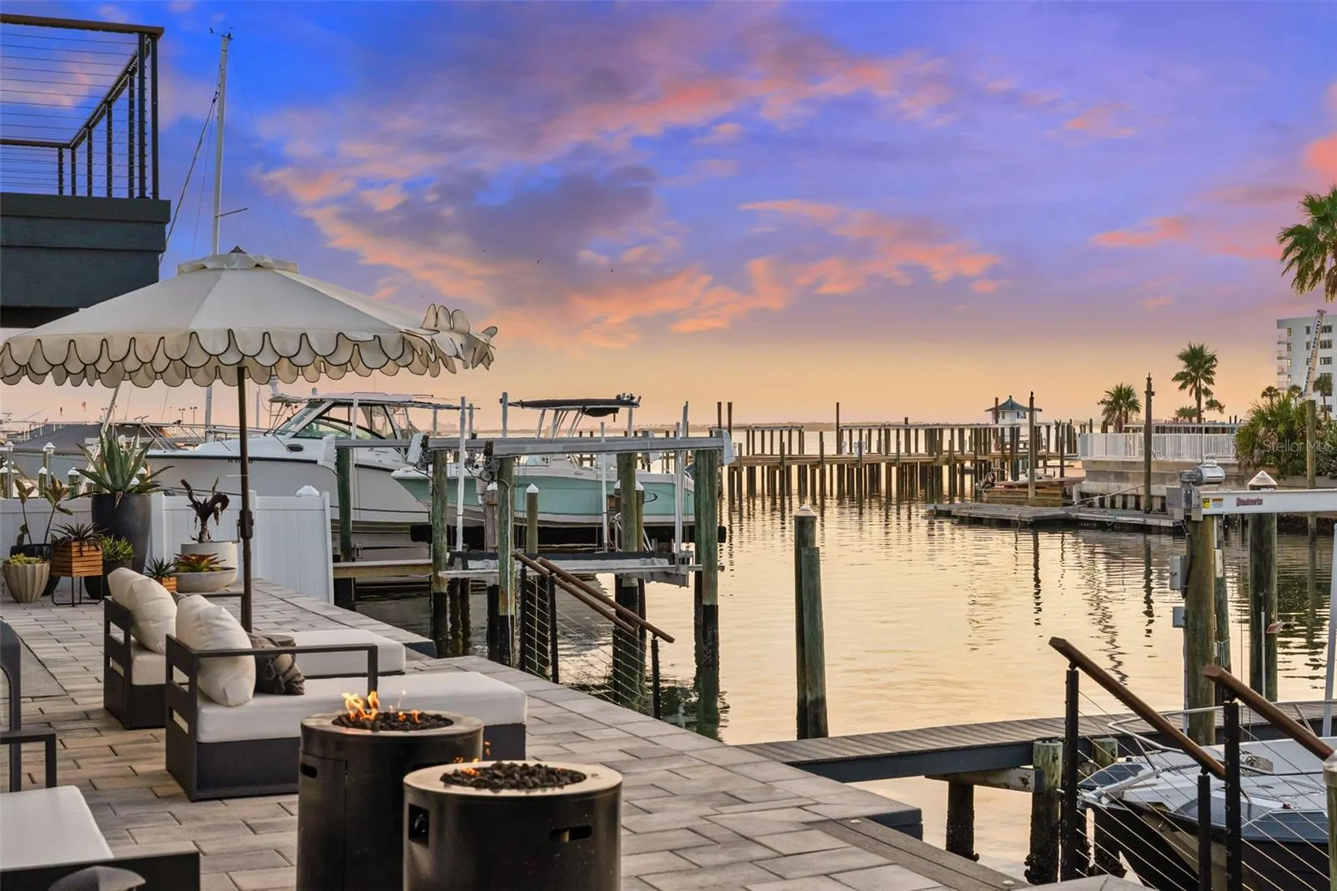 439 Causeway Boulevard Dunedin FL 34698