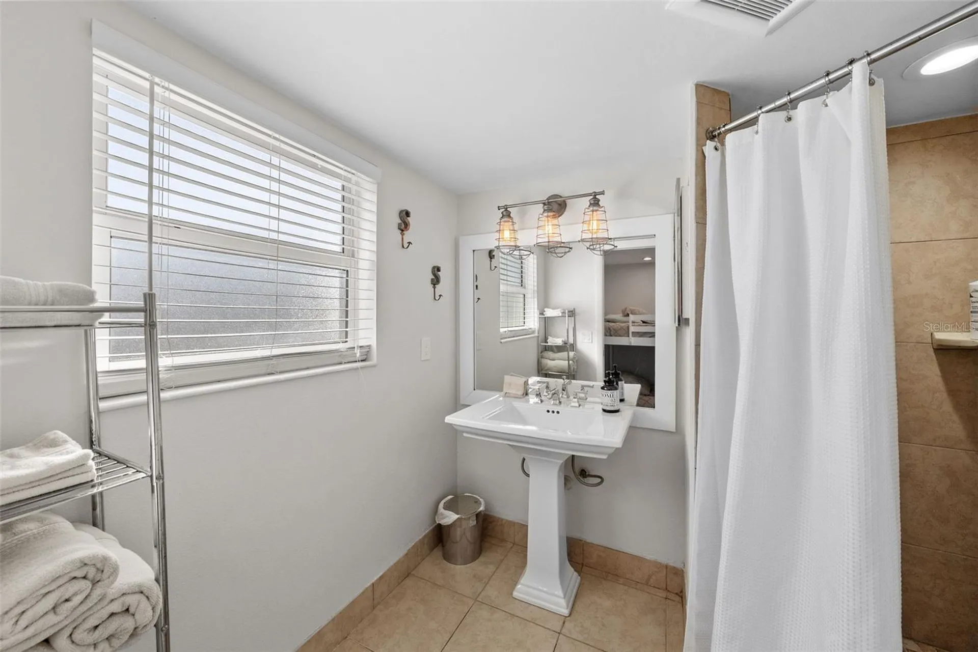 439 Causeway Boulevard Dunedin FL 34698