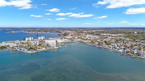 439 Causeway Boulevard Dunedin FL 34698