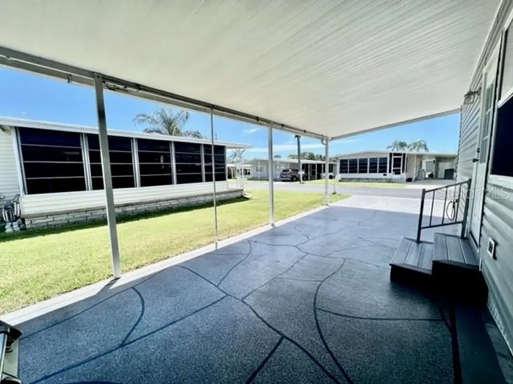 10826 Freedom Drive Port Richey FL 34668