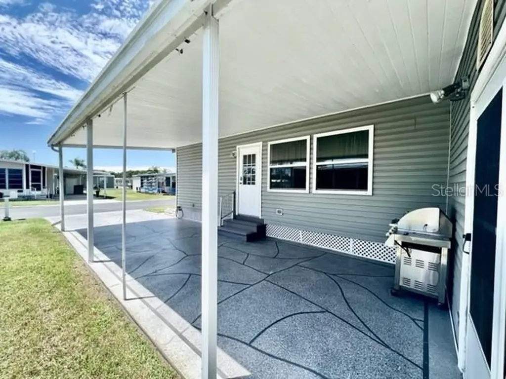 10826 Freedom Drive Port Richey FL 34668