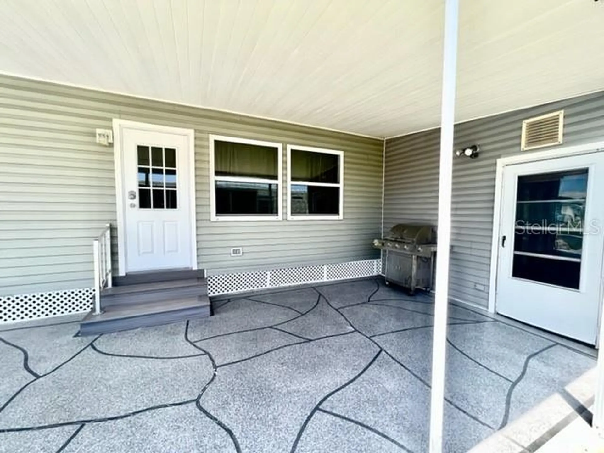 10826 Freedom Drive Port Richey FL 34668