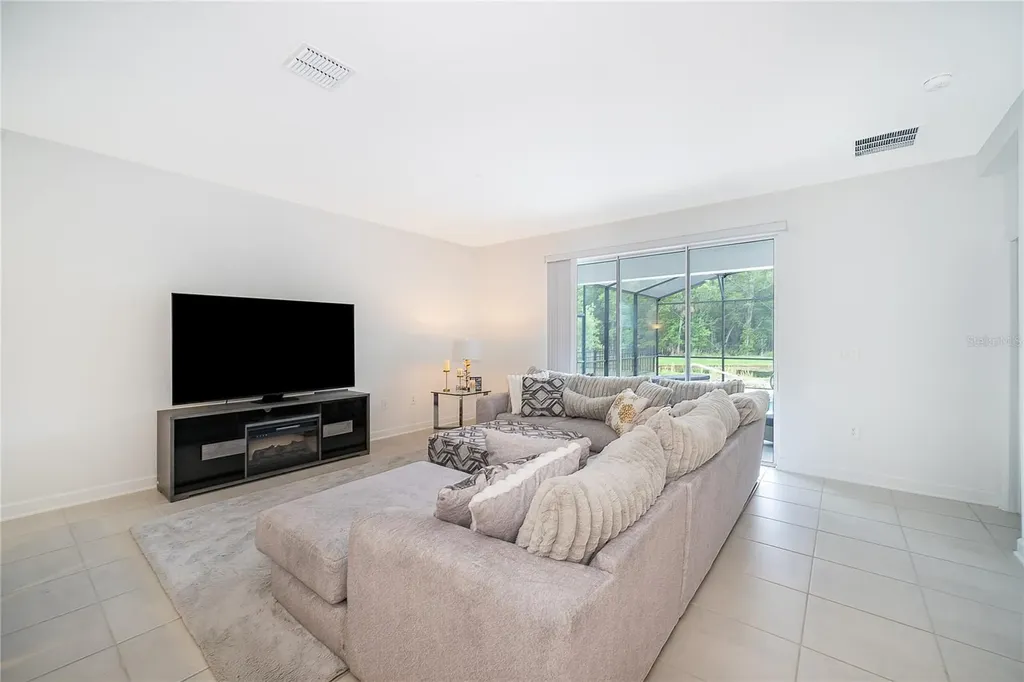 4318 Eastminster Road Davenport FL 33837