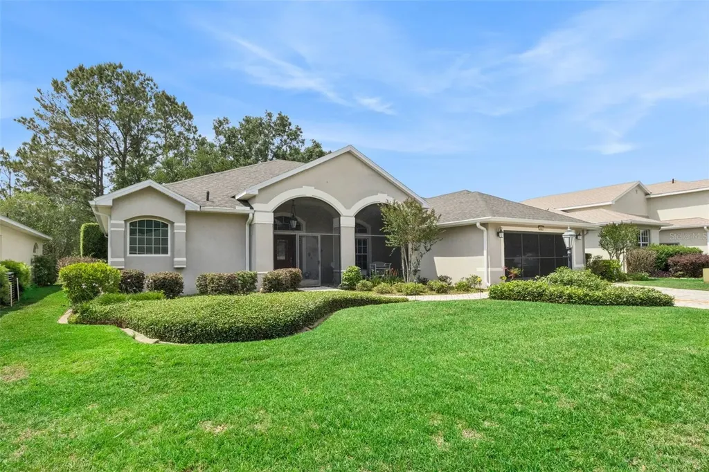 5607 Sir Churchill Drive Leesburg FL 34748
