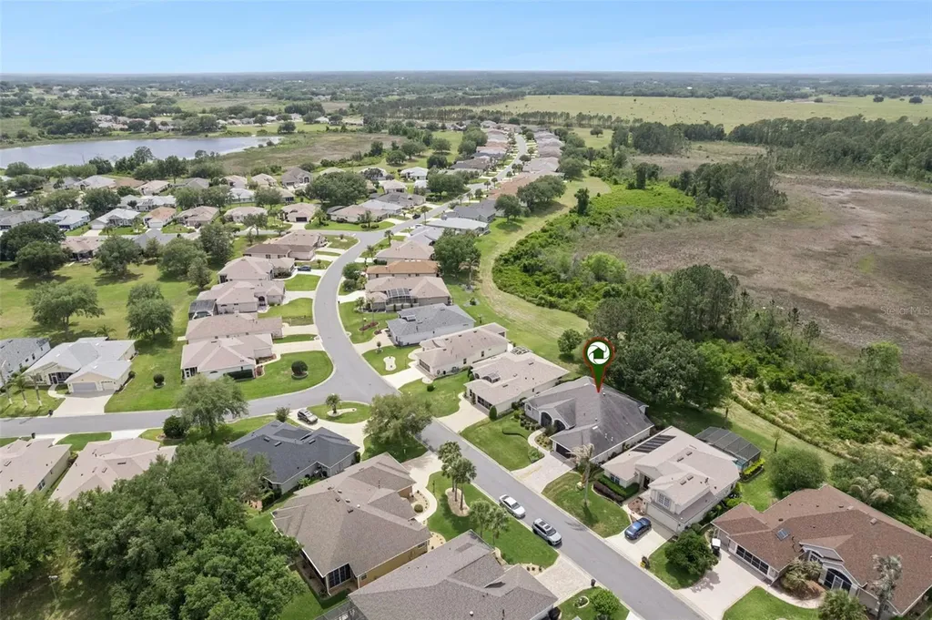 5607 Sir Churchill Drive Leesburg FL 34748