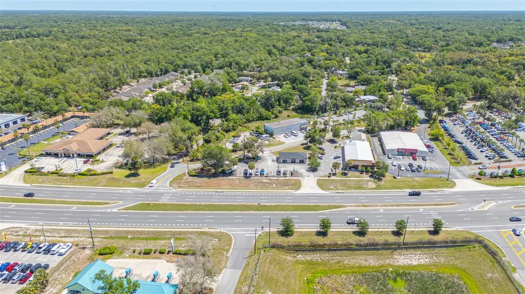 2055 S Woodland Boulevard Deland FL 32720
